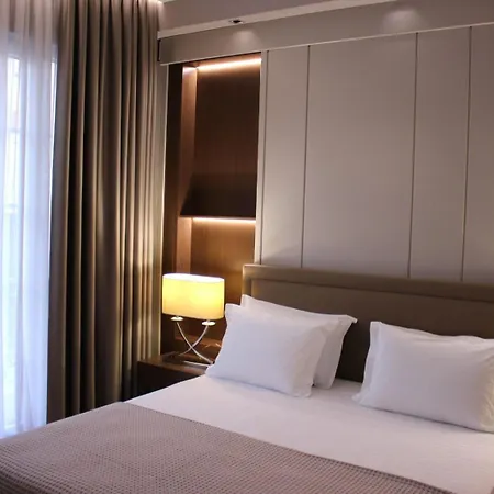 Hotel Monarch