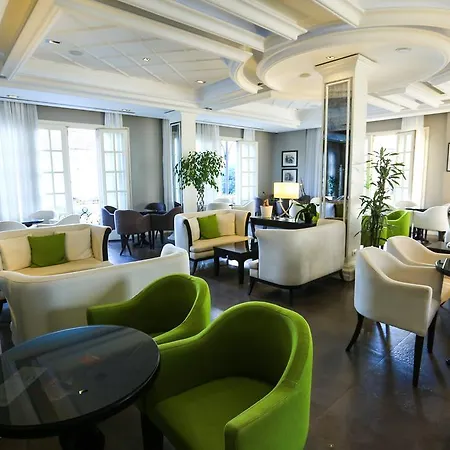 Hotel Monarch 2*