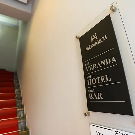 Monarch Hotel Elbasan