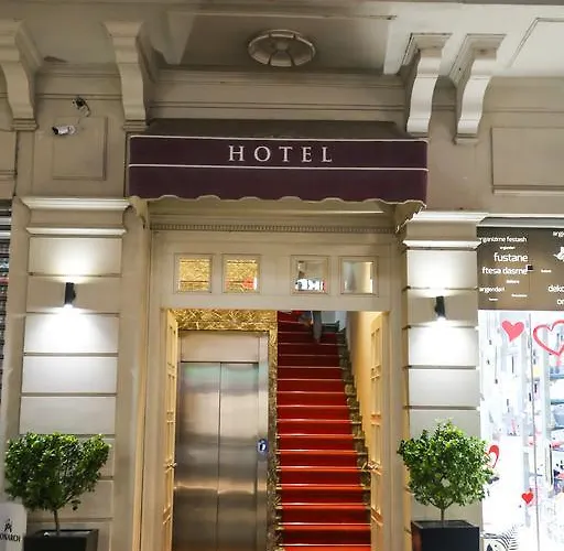 Monarch Hotel Elbasan